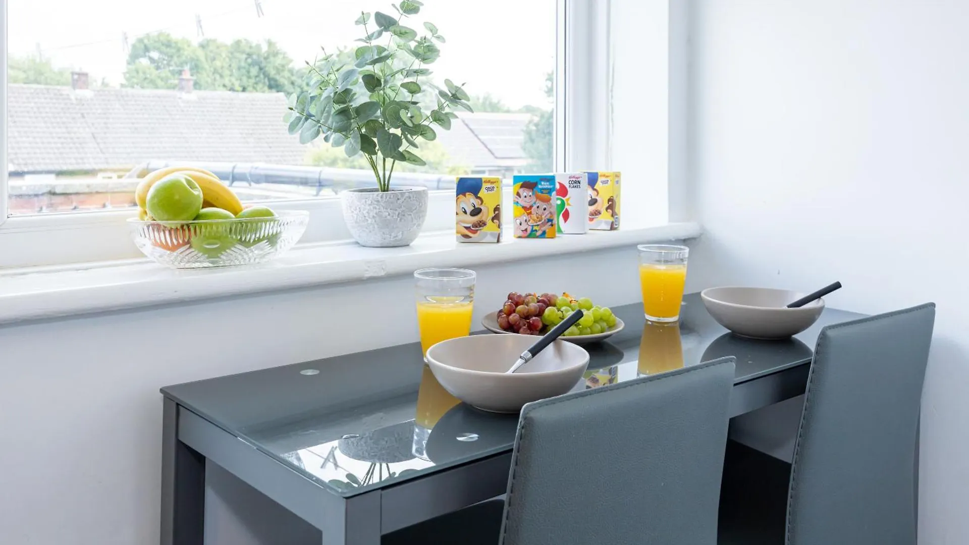 Manchester Airport Modernised Apartment - Free Parking Cheadle Hulme